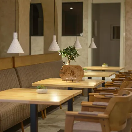 Hotel Terre De Gege
